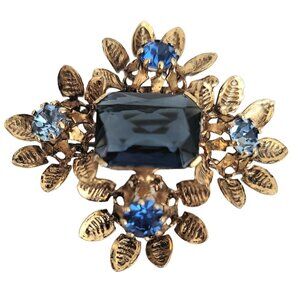 Austria Gold Tone Blue Rhinestone Flower Cluster Brooch, Signed M176